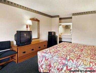 Super 8 Newnan Hotell Rom bilde