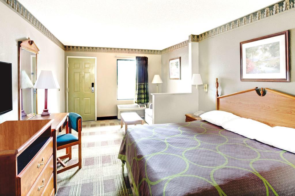 Super 8 Newnan Hotell Eksteriør bilde